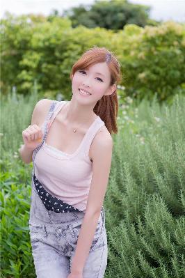 免费观看三年高清资源？这是真的吗！快来一探究竟！