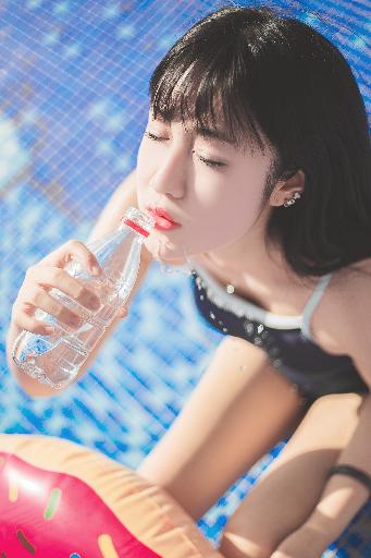 惊！《年轻的女教师》4韩国，背后究竟藏着怎样的秘密？