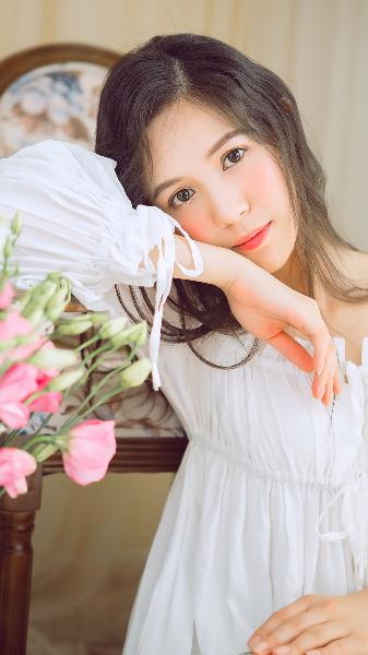 惊！女儿的朋友竟然是他？中字ID大揭秘！